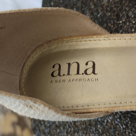 A.N.A (A New Approach) - Picture 3 of 5